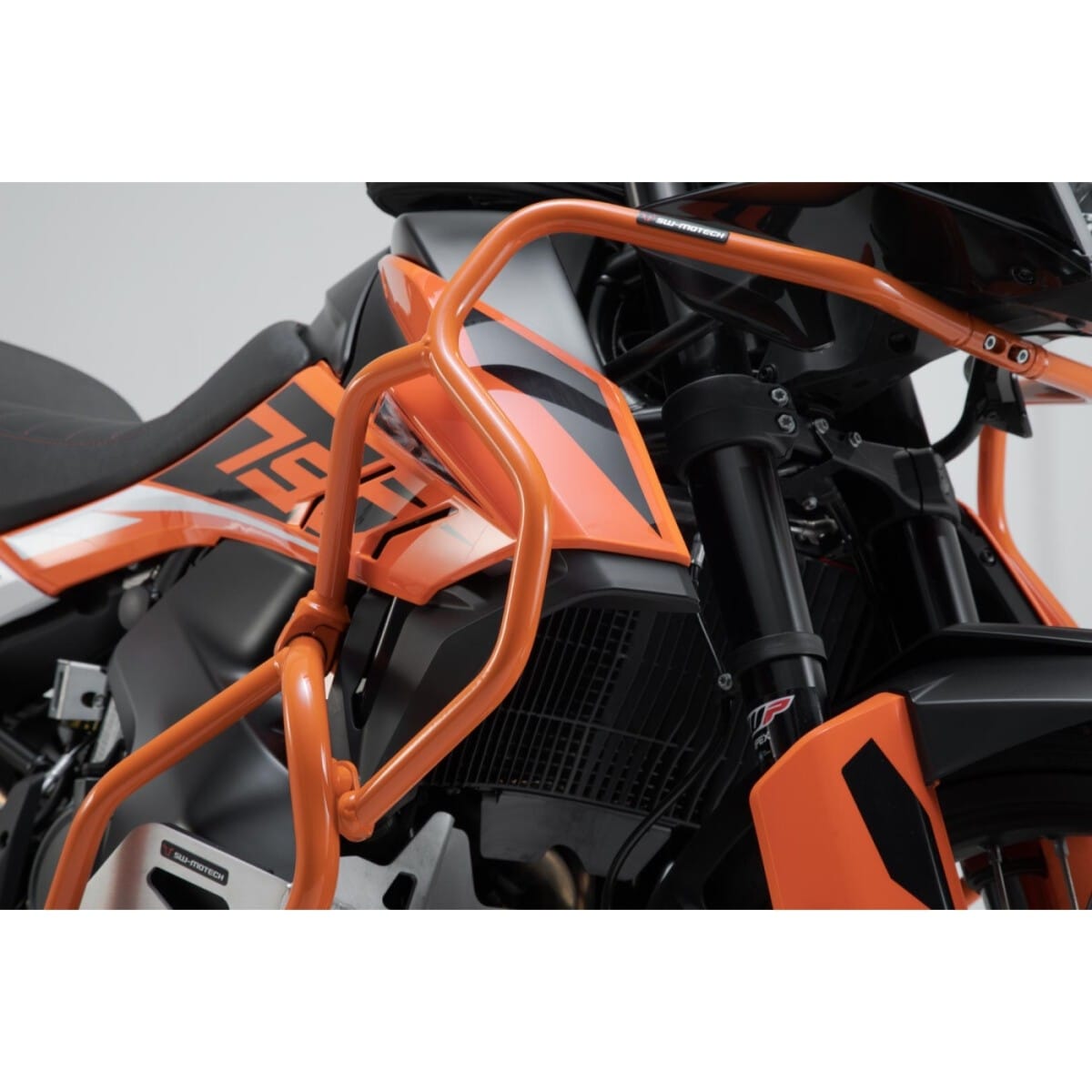 CRASH BAR HAUT SW-MOTECH KTM 790 ADVENTURE / R (2019-2022) / 890 ADVENTURE / R (2020-2022) ORANGE