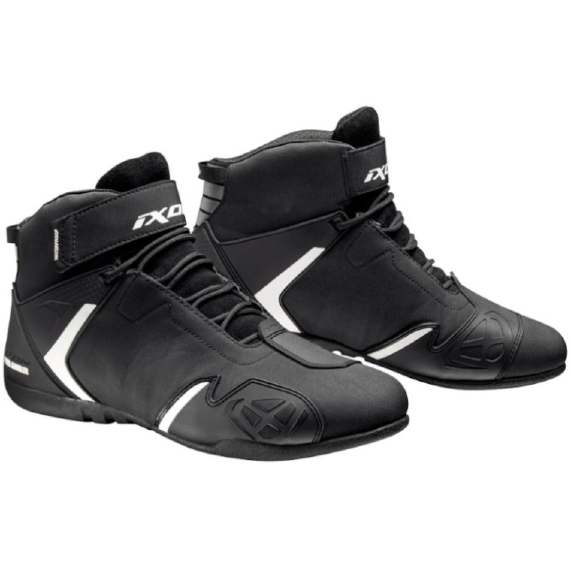 Baskets Ixon Gambler Waterproof Noir Blanc - 39