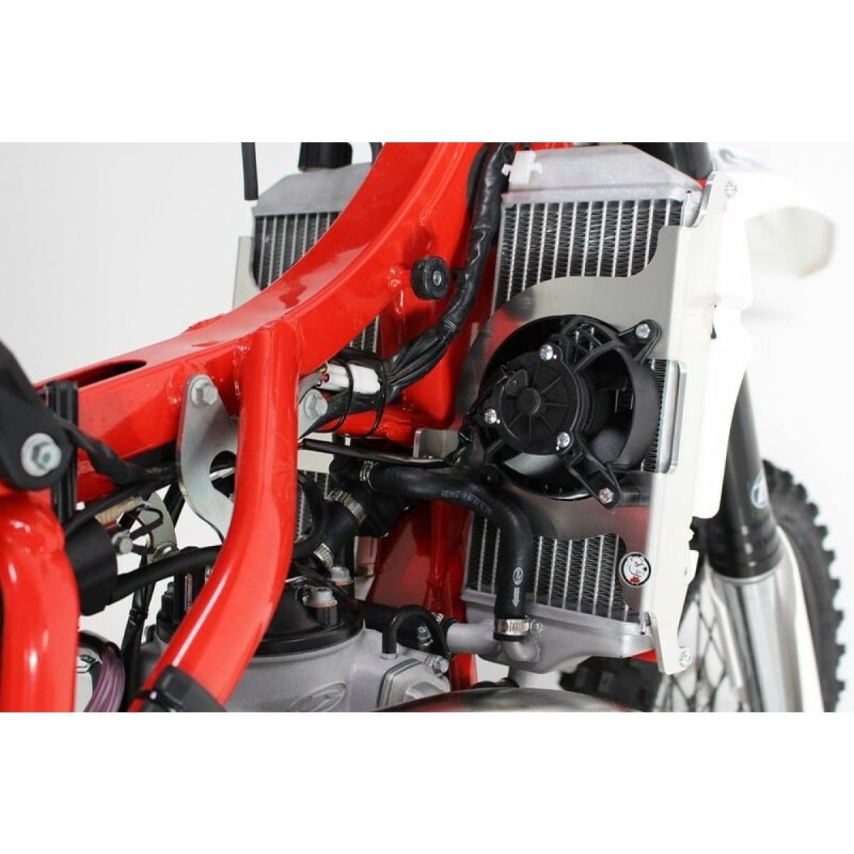 Protection De Radiateur AXP Aluminium 1053149