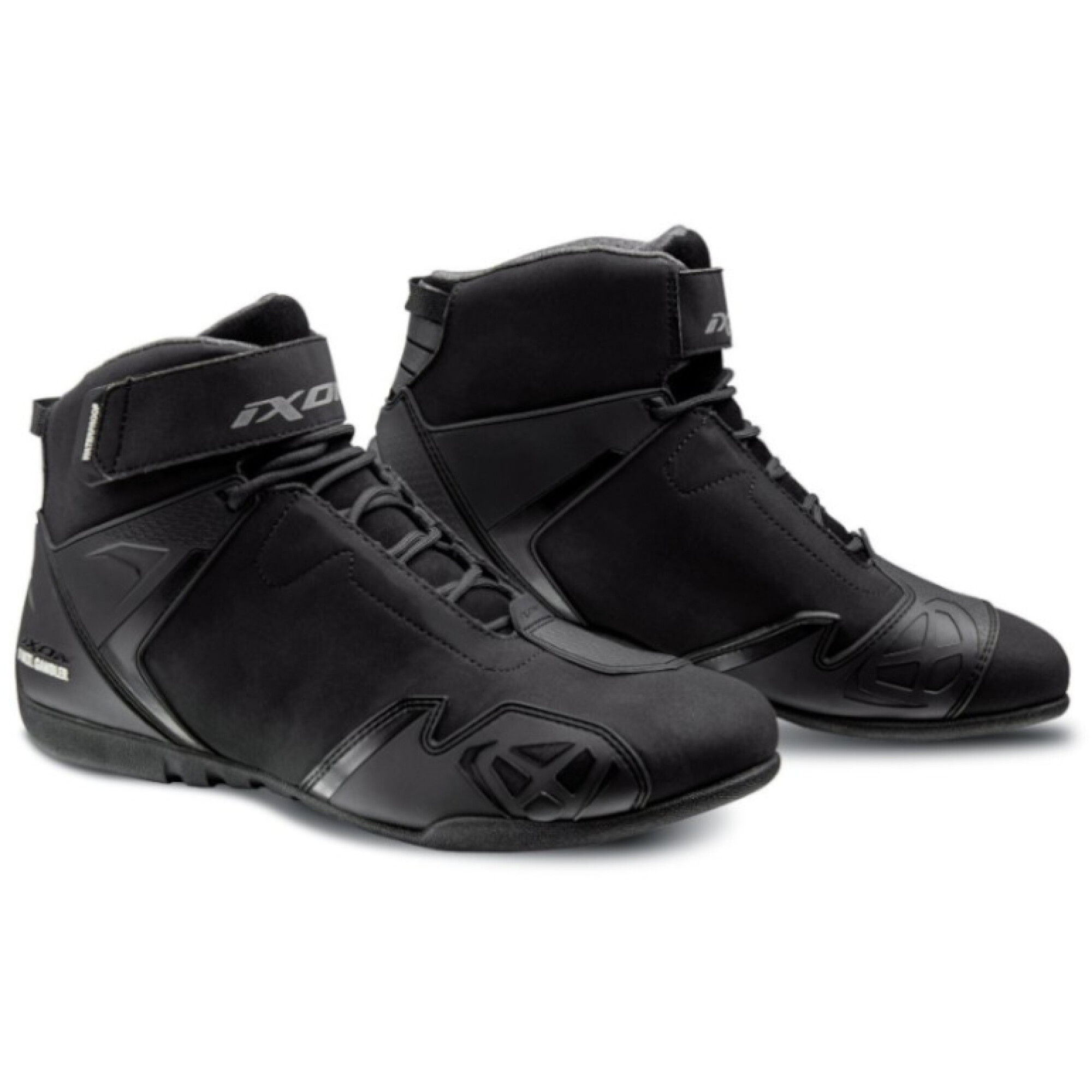 Baskets Ixon Gambler Waterproof Noir - 39
