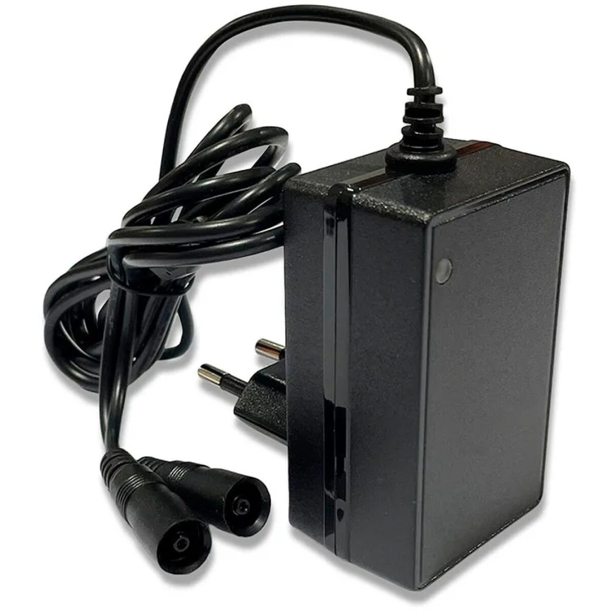 CHARGEUR DE BATTERIES T.UR 12V/3000 MAH NOIR