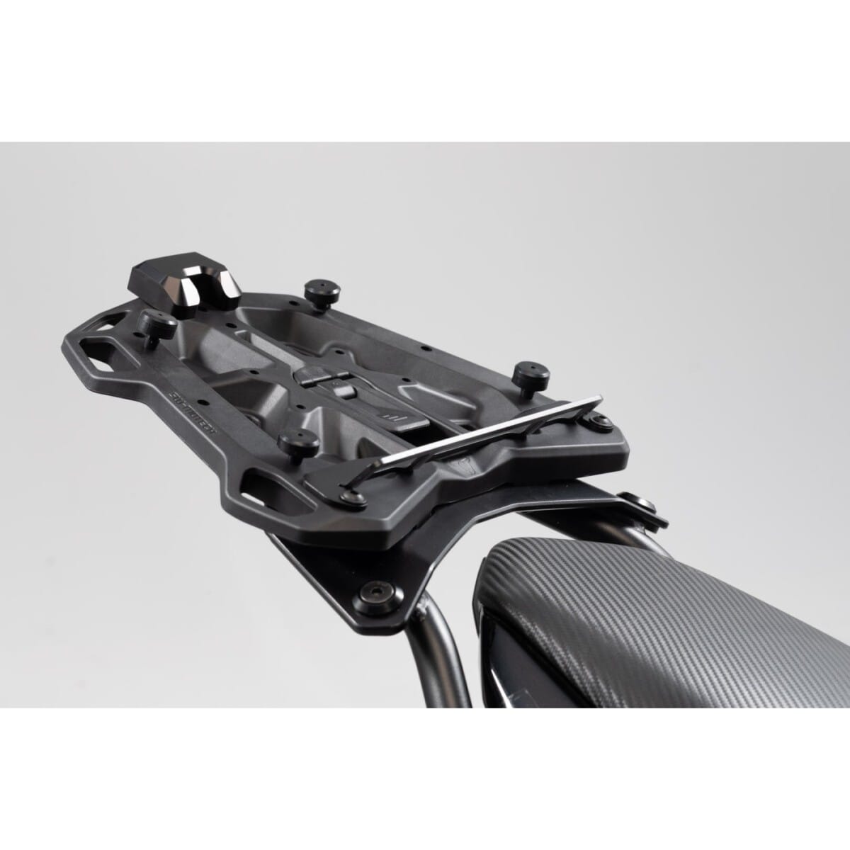 PLATINE D'ADAPTATION SW-MOTECH PORTE-BAGAGE STREET-RACK SHAD 2 NOIR